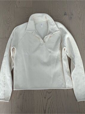 KOTN Cream Collared Popover Turtleneck Sweater